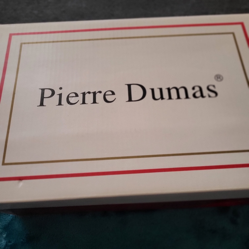 Pierre Dumas Satin Silver Heels - Picture 7 of 9